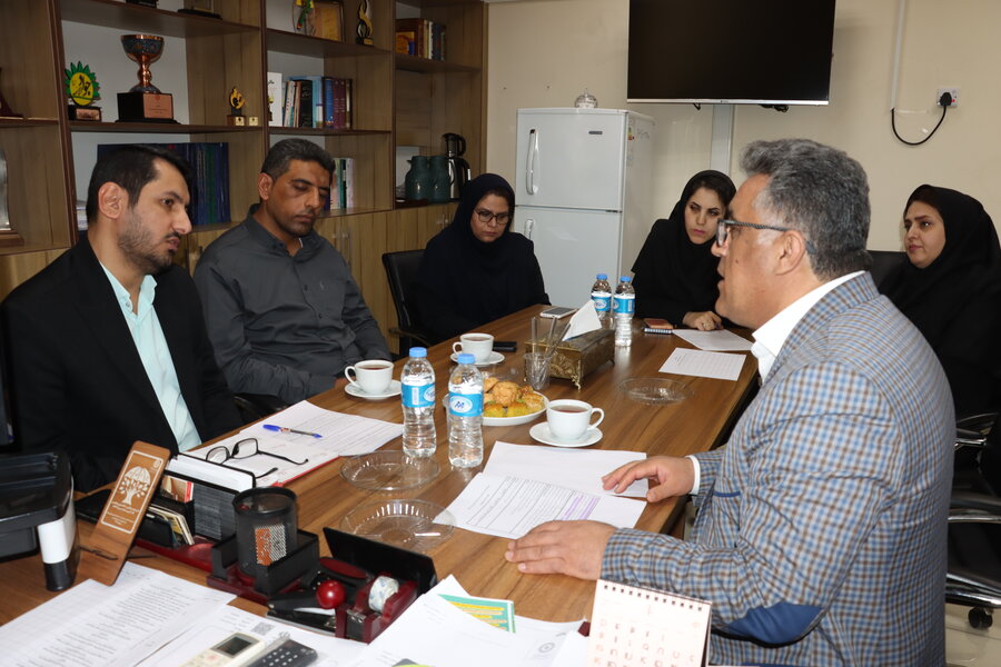 برگزاری نشست تخصصی ارتقای نشاط اجتماعی بانوان سرپرست خانوار  بهزیستی خوزستان