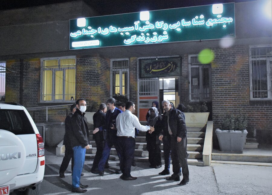 اورژانس اجتماعی - 8 آذر