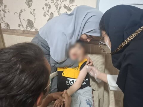 اجرای برنامه پیشگیرانه تزریق واکسن آنفولانزا در مراکز توانبخشی روزانه بهزیستی شهرستان ساوجبلاغ