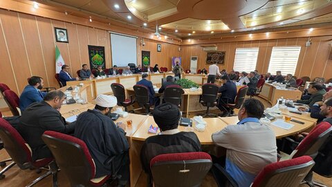 اجلاس هم‌افزایی استاندار ،فرمانداران و مدیران دستگاه های اجرایی برای ساماندهی طرح‌های محله‌محور