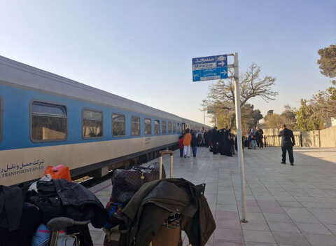 اعزام کاروان شماره یک افراد دارای معلولیت جسمی _ حرکتی به حرم مطهر امام رضا علیه السلام