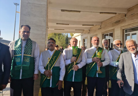 کرج | اعزام کاروان افراد دارای معلولیت جسمی _ حرکتی به حرم مطهر امام رضا علیه السلام