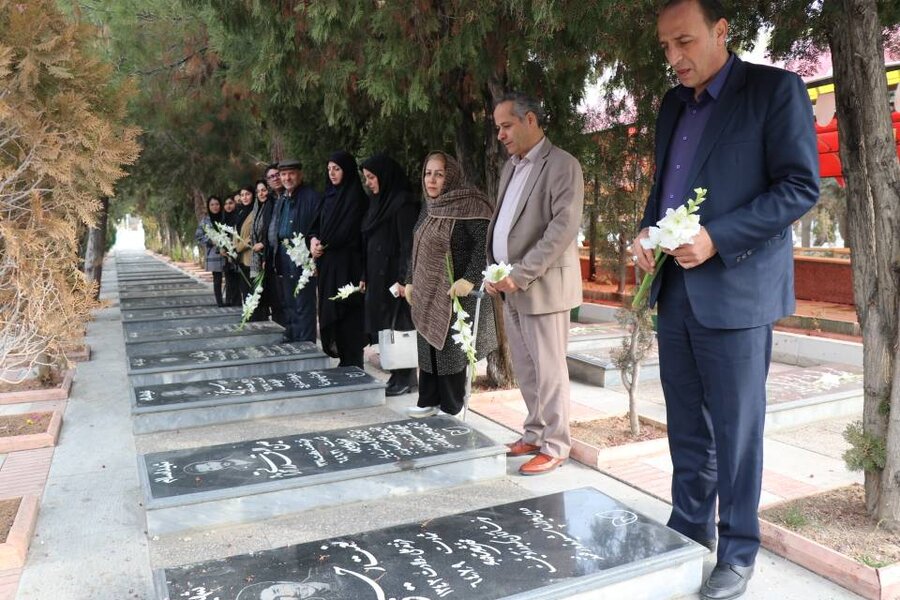 تجدید عهد خانواده بزرگ بهزیستی آذربایجانغربی با آرمانهای شهدا