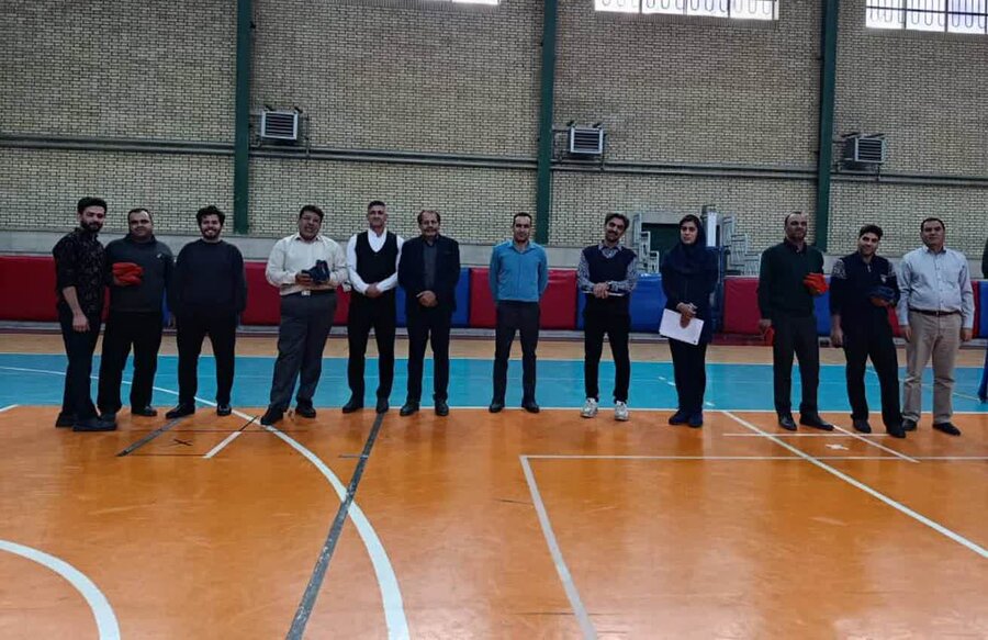 مسابقات ورزشی کورن هول در مجموعه ورزشی فیاض بخش بهزیستی برگزار شد