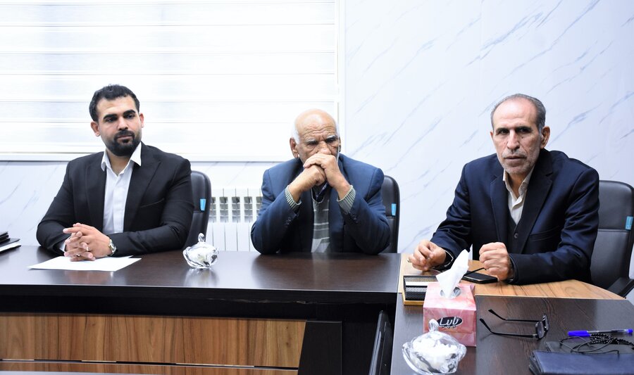 تقدیر از دانش‌آموزان برتر