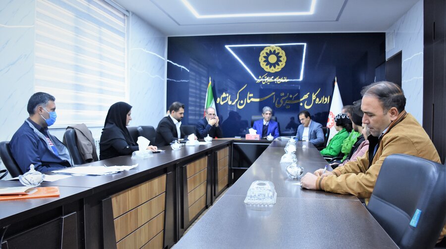 تقدیر از دانش‌آموزان برتر