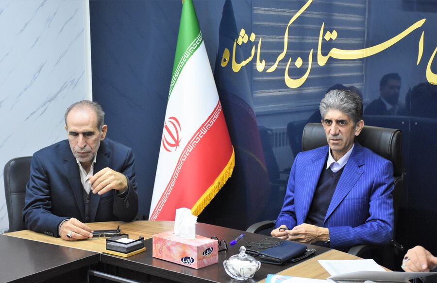 تقدیر از دانش‌آموزان برتر