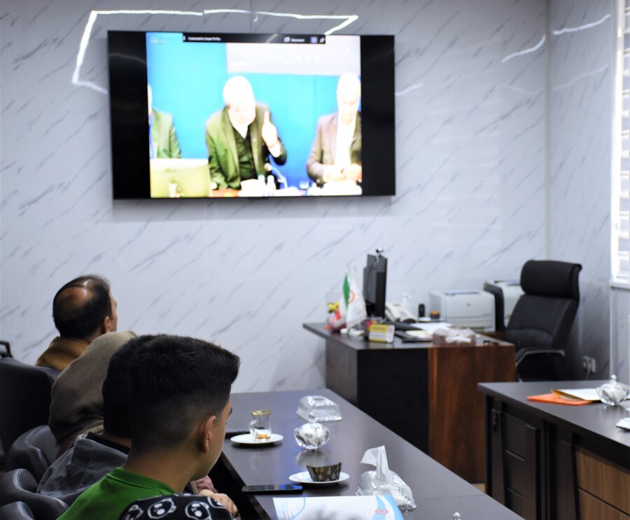 تقدیر از دانش‌آموزان برتر