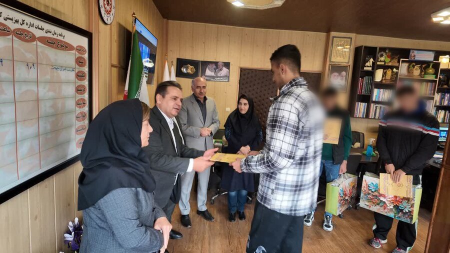 رویداد ملی توانمندسازی و تقدیر از دانش‌آموزان بهزیستی در بستر اسکای‌روم برگزار شد
