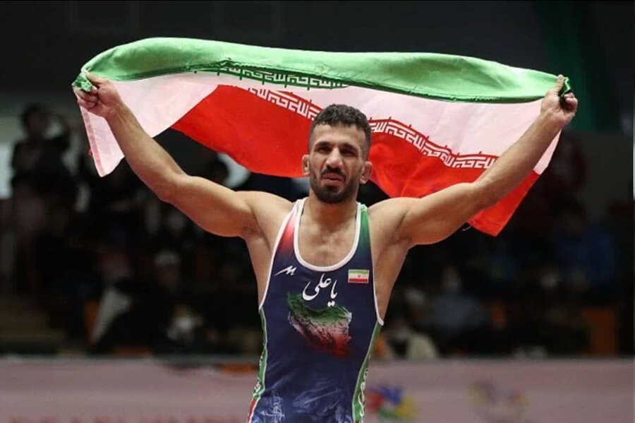  پیام تبریک رئیس بهزیستی نهاوند درپی قهرمانی ورزشکار نهاوندی در رقابت های کشتی آزاد المپیک ناشنوایان ۲۰۲۵