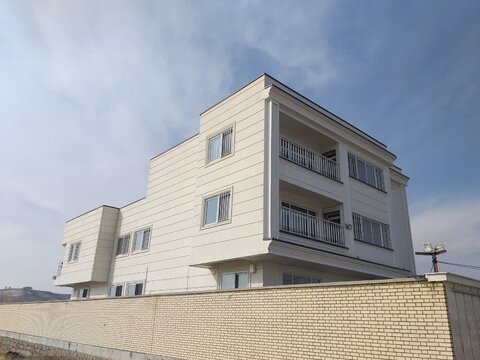 آذر-شرقی.میانه