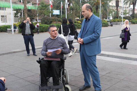 گردهمایی ویلچرسواران در پیاده‌راه فرهنگی رشت