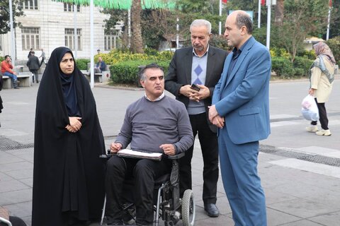 گردهمایی ویلچرسواران در پیاده‌راه فرهنگی رشت