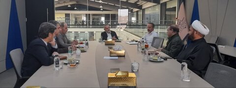 دیدار معاونین بهزیستی استان قم با نیکوکار ارجمند محمد ساعدی‌نیا