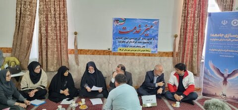 میز خدمت جهت پاسخگوی مشکلات و مطالبات افراد دارای معلولیت و خانواده‌های کم‌برخوردار در هفته افراد دارای معلولیت