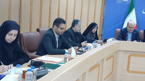 حضور مدیرکل و مسئولین بهزیستی گیلان در سامانه سامد و پاسخگویی به مردم