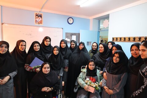 گرمای مهربانی در دل کلاس درس؛ توانایی، فراتر از محدودیت‌ها