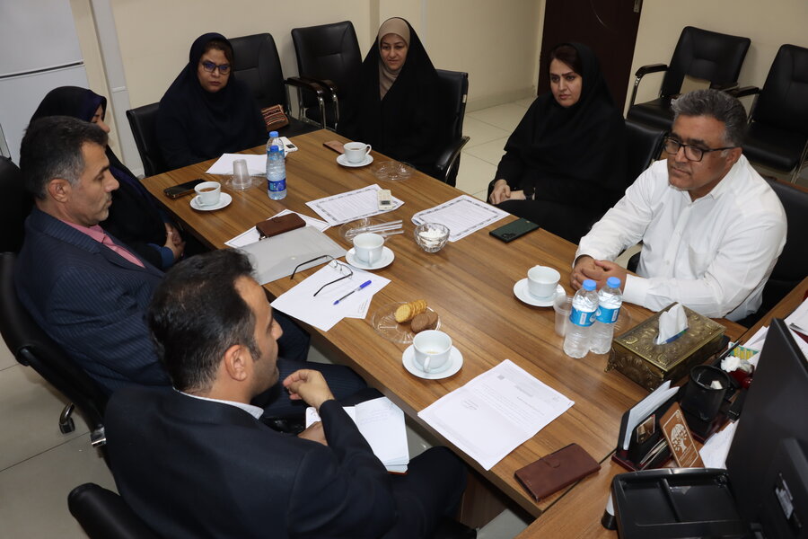 نشست مشترک بهزیستی و نهضت سوادآموزی خوزستان 