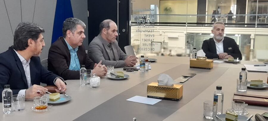 دیدار معاونین بهزیستی استان قم با نیکوکار ارجمند محمد ساعدی‌نیا