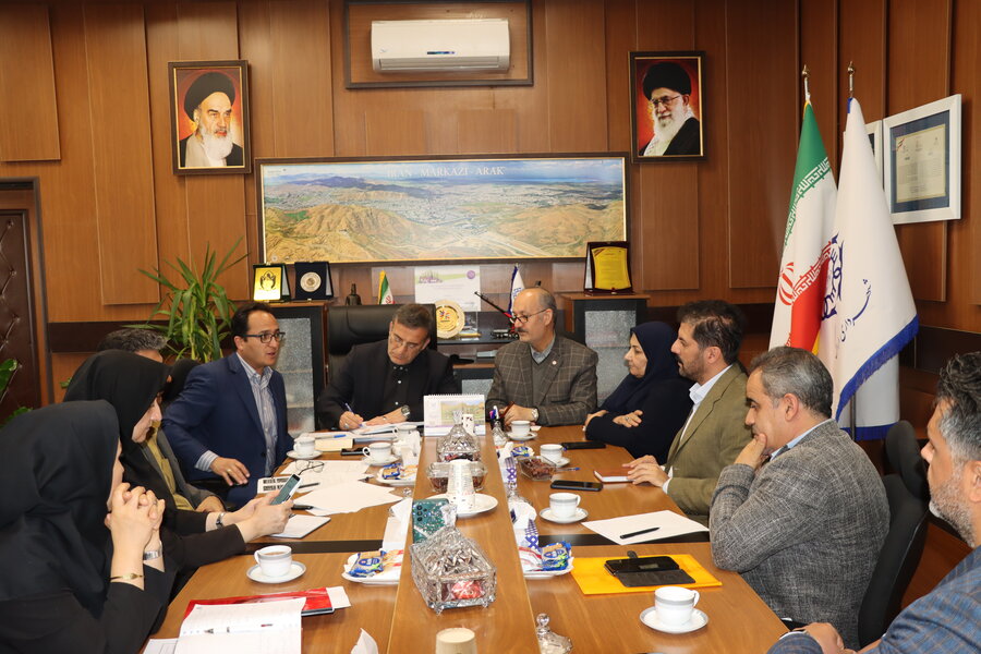 تاکید بهزیستی و شهرداری اراک بر تسریع مناسب سازی و تقویت ساختار شهر دوستدار سالمند