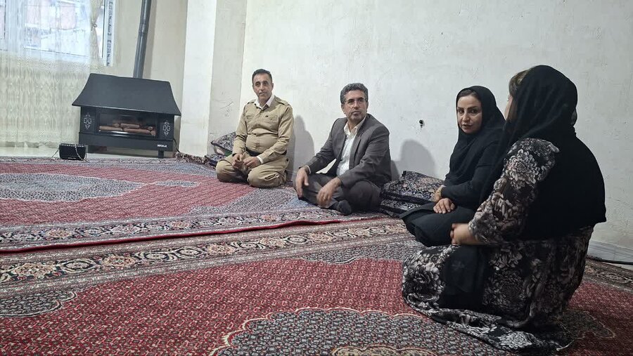 دیدار چهرهبهچهره مسئولان کامیاران با خانوادههای دارای معلولیت