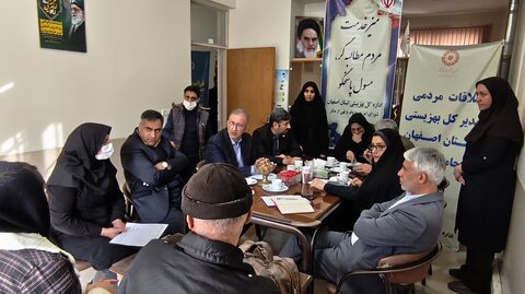 برگزاری میز خدمت با محوریت مردم مطالبه‌گر، مسئول پاسخگو در اداره کل بهزیستی استان اصفهان