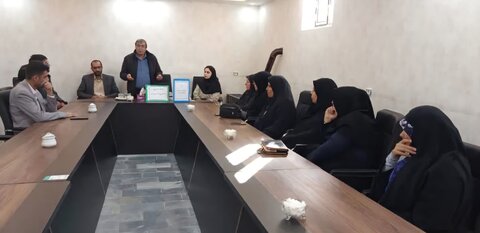 کارگاه پیشگیری از بیماری های واگیر HIV ایدز در بهزیستی شهرستان چالدران برگزار شد