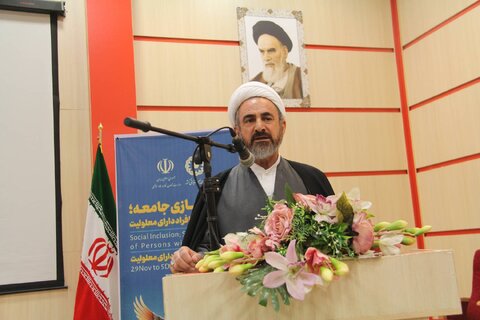 امام جمعه ایلام: معلولان کارآفرین الگوی کارآمدی هستند/معلولیت جسمی  دلیلی بر کاهش کرامت انسانی نیست