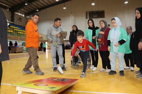 گزارش تصویری ا برگزاری جشنواره ورزشی ویژه توانیابان  به مناسبت روز جهانی معلولین در اراک