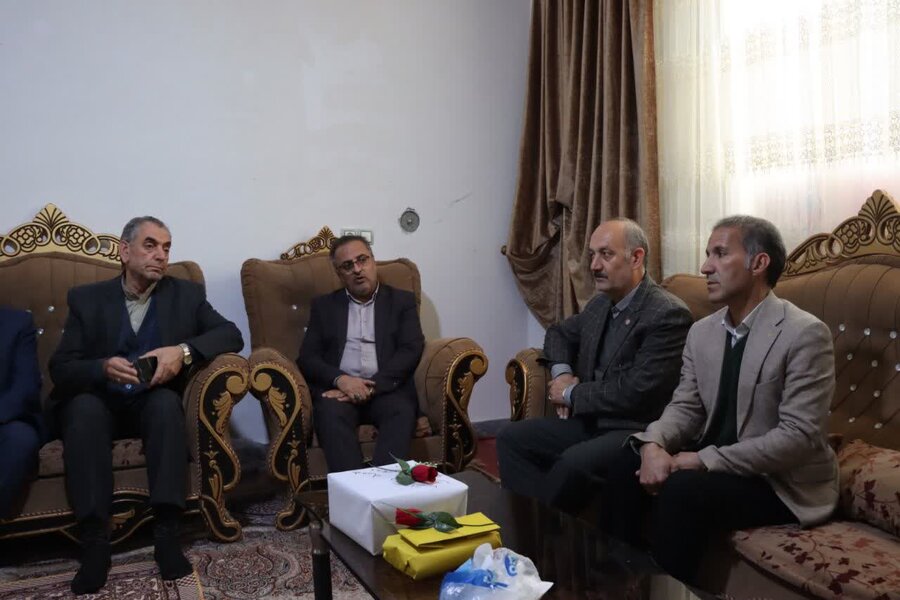 بازدید ازمنزل سه خانواده دارای دو عضو دارای معلولیت  در شهر اراک