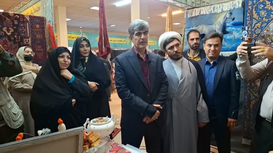 ملارد | برگزاری نمایشگاه صنایع دستی زنان سرپرست خانوار تحت پوشش بهزیستی