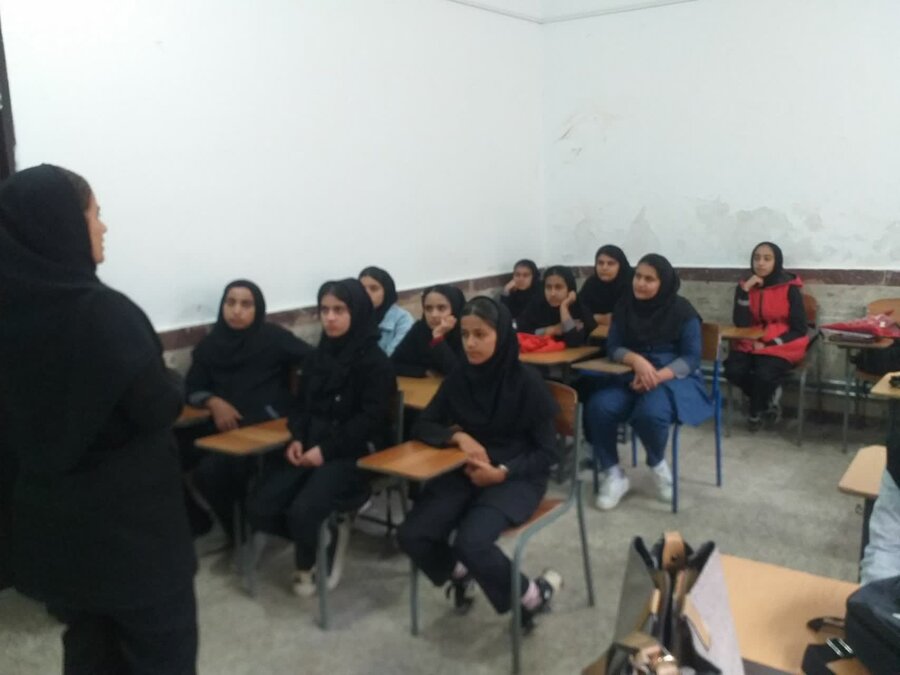 اجرای طرح‌های «مازا» و «مانا» در روستاهای دزلی و بندول سروآباد
