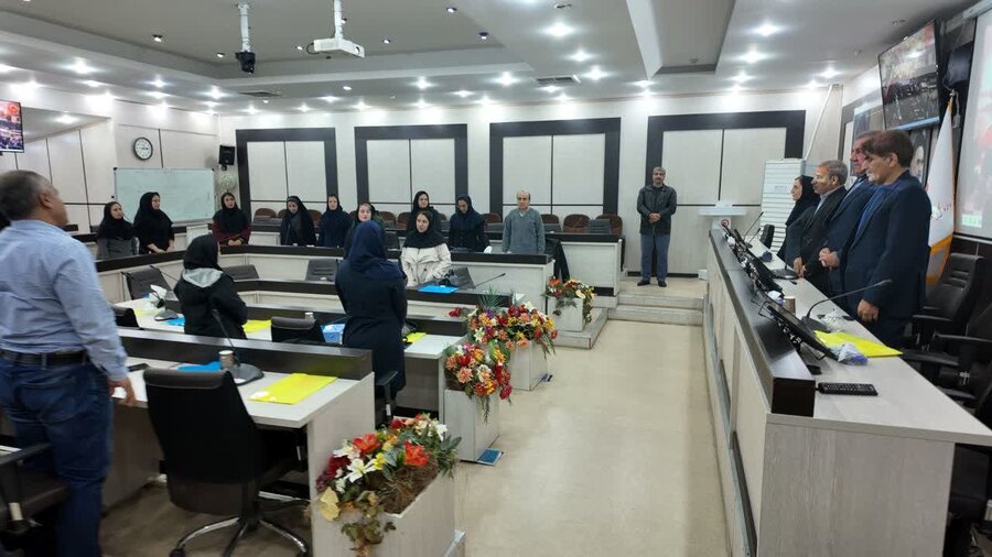 کارگاه آموزشی پیشگیری از مصرف مواد ویژه زنان دارای همسر معتاد در سنندج برگزار شد