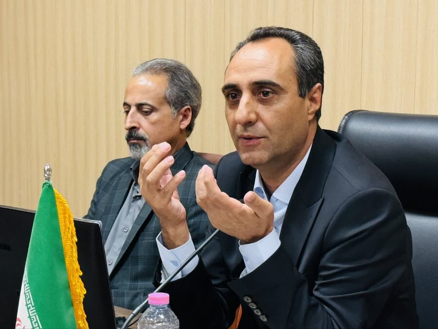 نشست خبری مدیرکل بهزیستی یزد به مناسبت هفته جهانی افراد دارای معلولیت