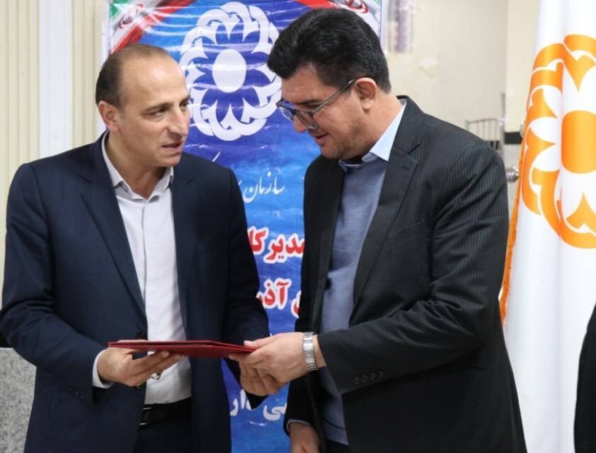 گلریزان خیرین برای نشاندن لبخند بر چهره نوعروسان