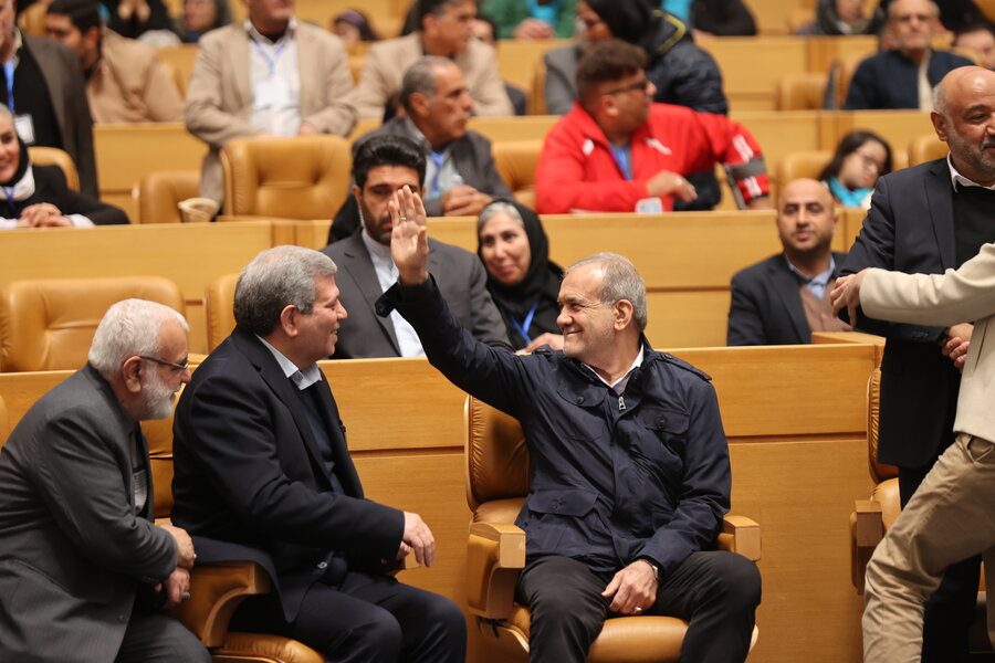 روز جهانی افراد دارای معلولیت با حضور رئیس جمهور (سالن اجلاس ) روز جهانی افراد دارای معلولیت با حضور رئیس جمهور (سالن اجلاس )