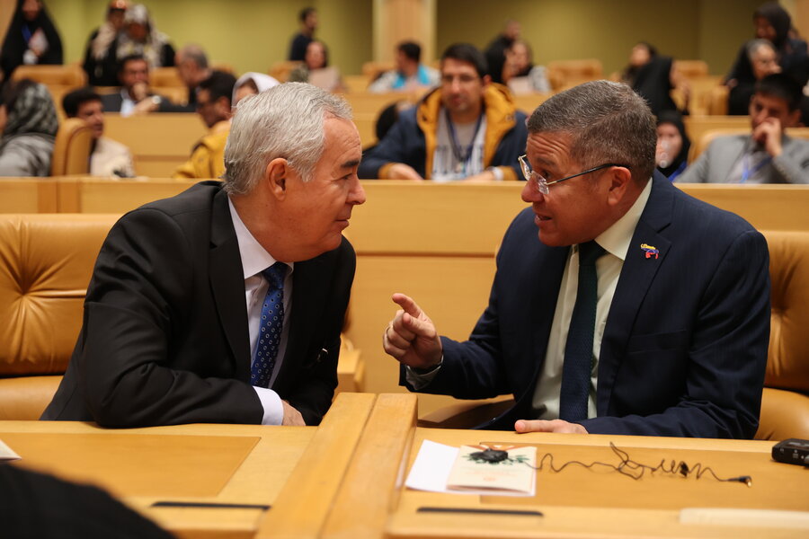 روز جهانی افراد دارای معلولیت با حضور رئیس جمهور (سالن اجلاس )