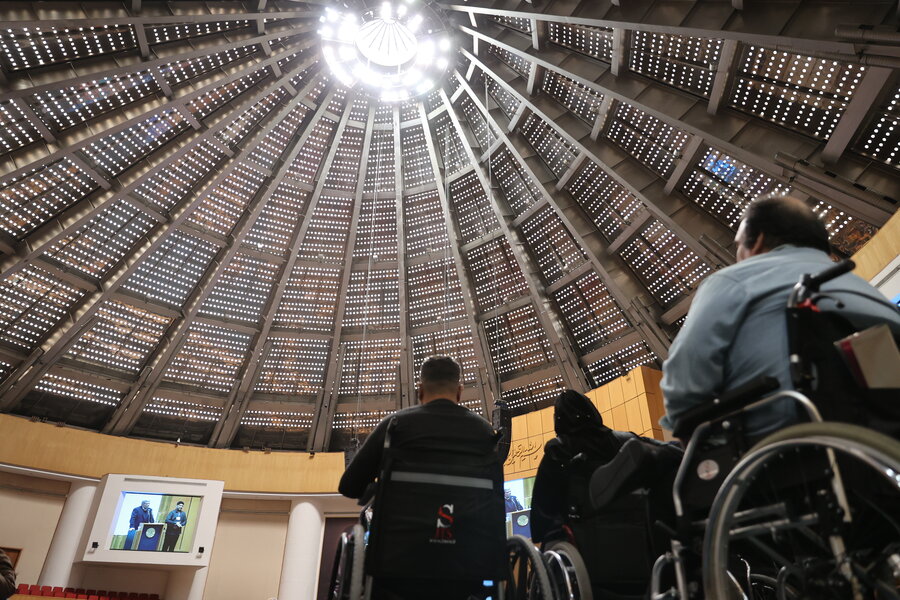 روز جهانی افراد دارای معلولیت با حضور رئیس جمهور (سالن اجلاس )