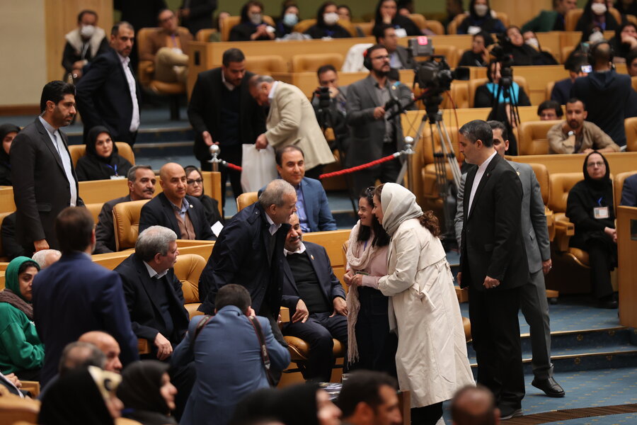 روز جهانی افراد دارای معلولیت با حضور رئیس جمهور (سالن اجلاس ) روز جهانی افراد دارای معلولیت با حضور رئیس جمهور (سالن اجلاس )