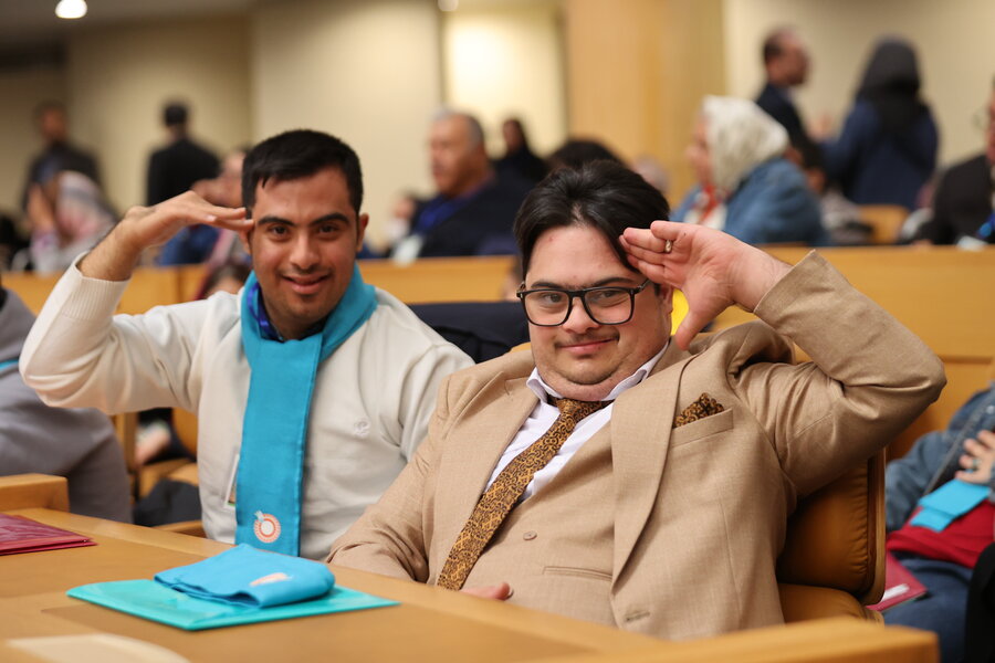 روز جهانی افراد دارای معلولیت با حضور رئیس جمهور (سالن اجلاس )