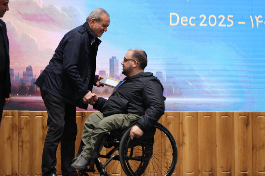 روز جهانی افراد دارای معلولیت با حضور رئیس جمهور (سالن اجلاس )