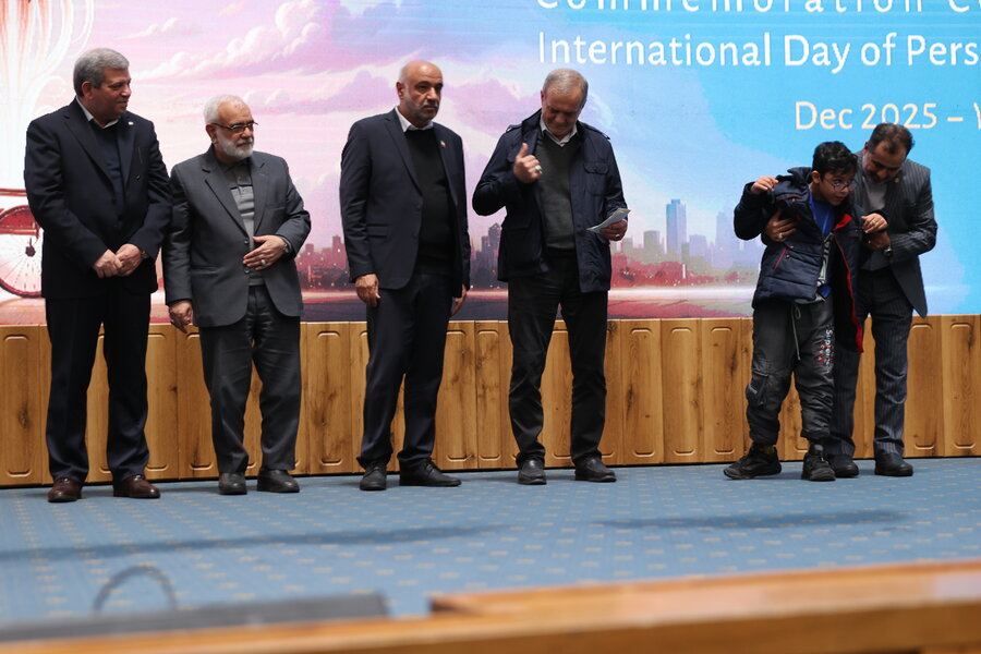 روز جهانی افراد دارای معلولیت با حضور رئیس جمهور (سالن اجلاس )