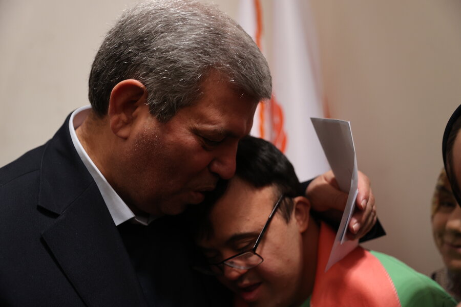 روز جهانی افراد دارای معلولیت با حضور رئیس جمهور (سالن اجلاس ) روز جهانی افراد دارای معلولیت با حضور رئیس جمهور (سالن اجلاس )