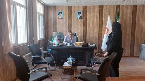 طالقان | ملاقات رئیس اداره بهزیستی شهرستان طالقان با جامعه هدف محترم
