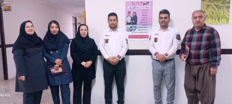 نصب پوسترهای اورژانس اجتماعی در مدارس مناطق حاشیه‌ای مریوان