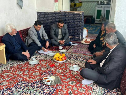 بازدید مدیرکل بهزیستی فارس از دو خانواده چندمعلولی به مناسبت هفته افراد دارای معلولیت