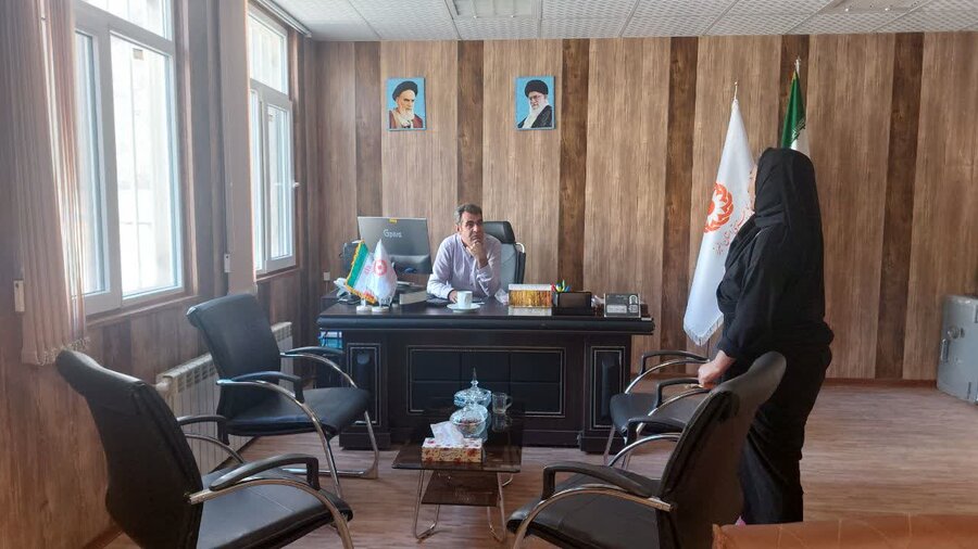 طالقان | ملاقات رئیس اداره بهزیستی شهرستان طالقان با جامعه هدف محترم