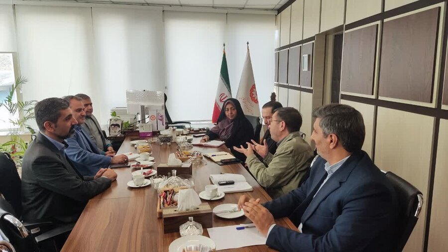 نشست مشترک مدیرکل بهزیستی گلستان با مدیران بانک مسکن با هدف بررسی راهکارهای حمایت از پروژه‌های عمرانی و توسعه همکاری‌های مسئولیت اجتماعی 