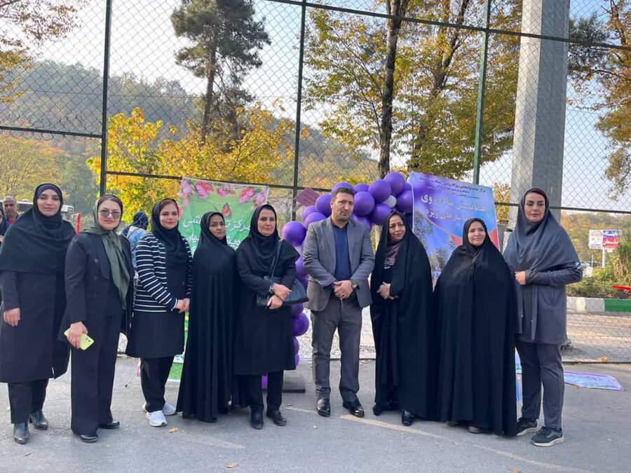 همایش پیاده‌روی افراد دارای نیازهای ویژه به مناسبت گرامیداشت روز جهانی معلولین