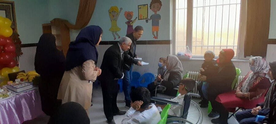 برگزاری مراسم روز جهانی معلولین در شهرستان تکاب